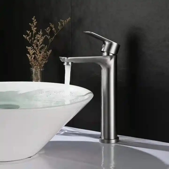 Vòi lavabo nóng lạnh inox sus 304 sơn tĩnh điện xám 30cm